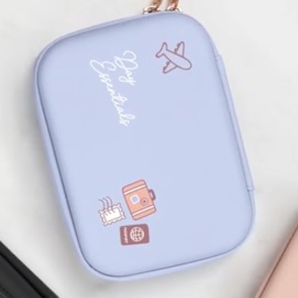 🔥Travel Essentials Set & More NEW - Picture 2 of 8